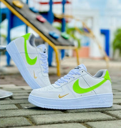 Nike Classics Color